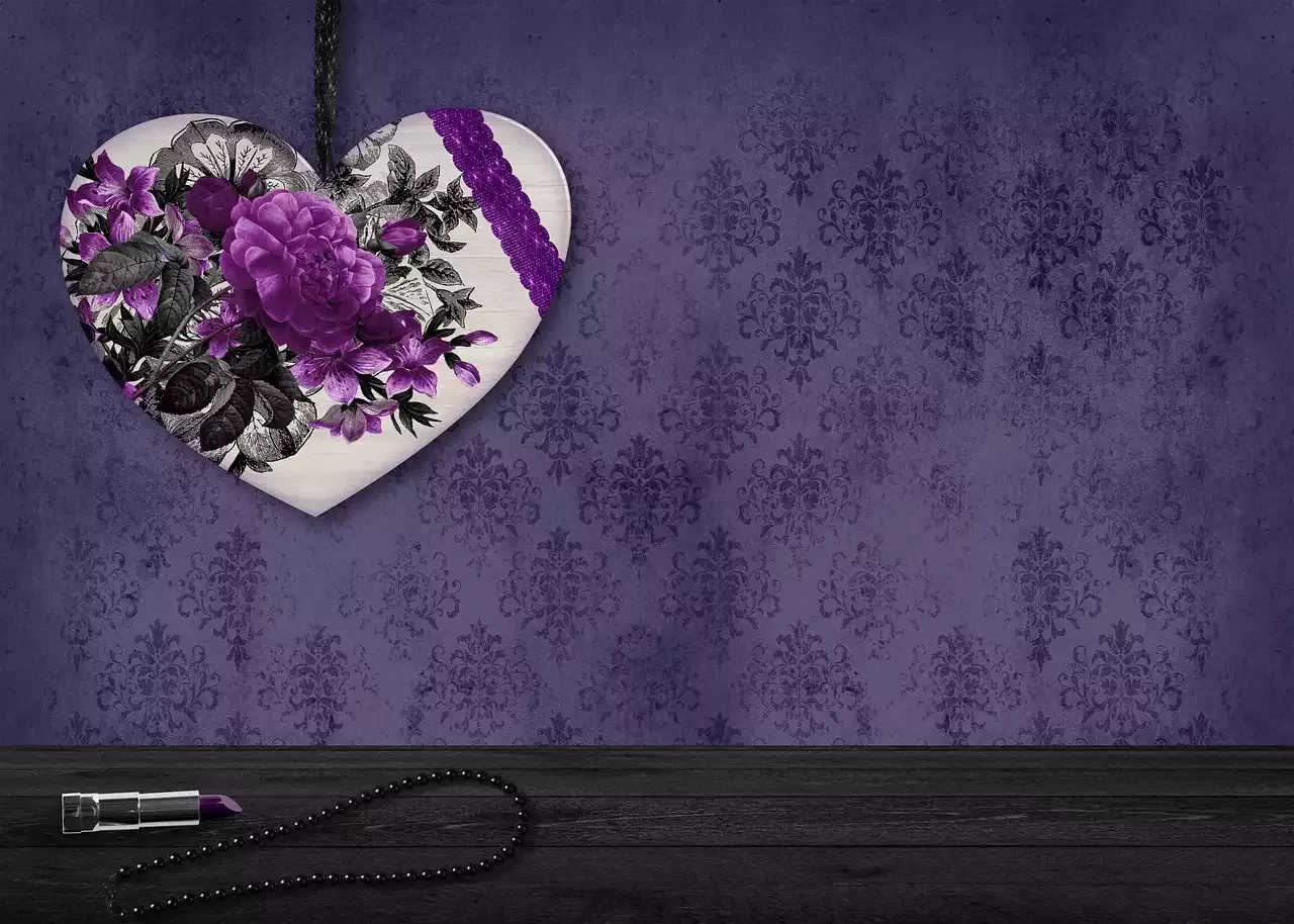 The Evolution of Valentine's Day Cards and Greetings